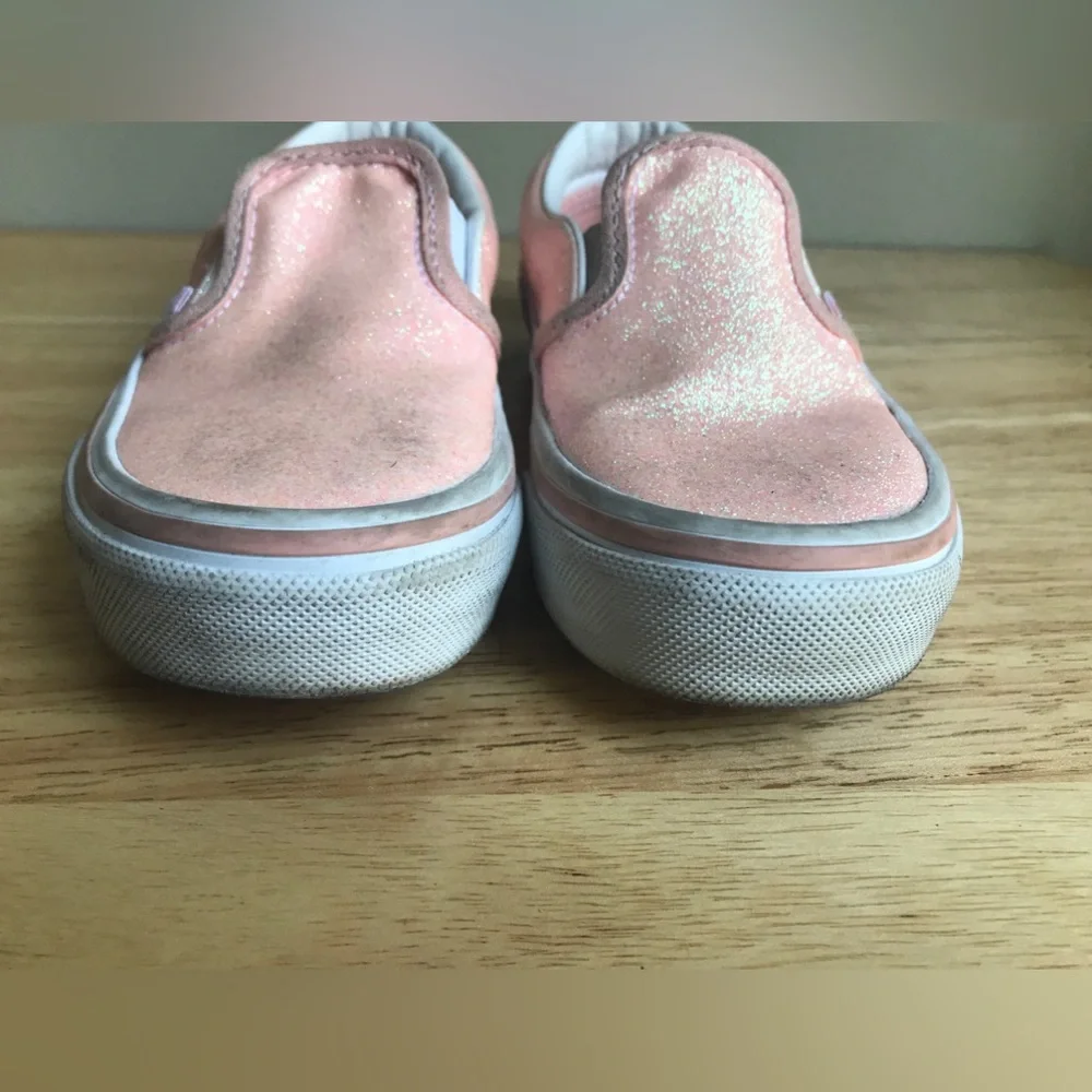 Vans Classic Slip-On Kids “Glitter - Apricot Nectar” Size: US 11.0 EUR 27.5